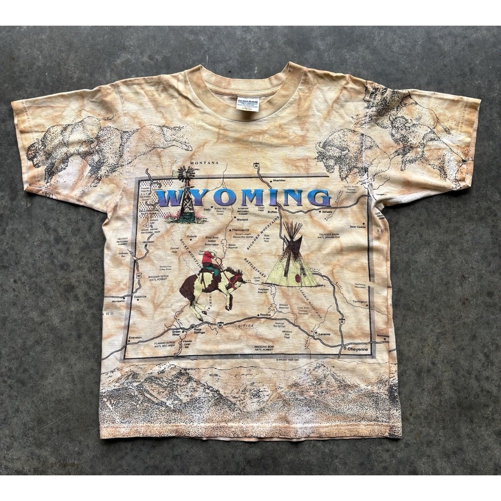 Rare Vintage 90s Wyoming Cowboy Western AOP Tea Stained T Shirt Size Medium